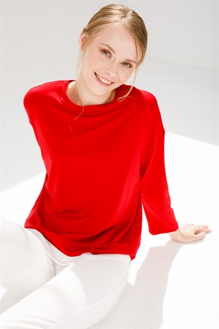 Kadın Sıfır Yaka Uzun Kol Eteği Beyaz Penye Tunik Kırmızı