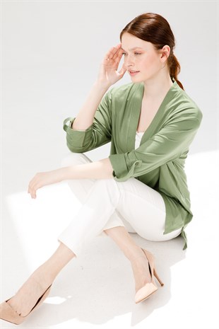 Kadın V Yaka Uzun Kol Cepli Düğmeli Penye Ceket Yeşil