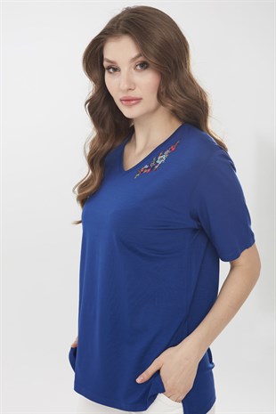 Womens V-Neck Combed Cotton Blouse with Doily Collar Sax Blue